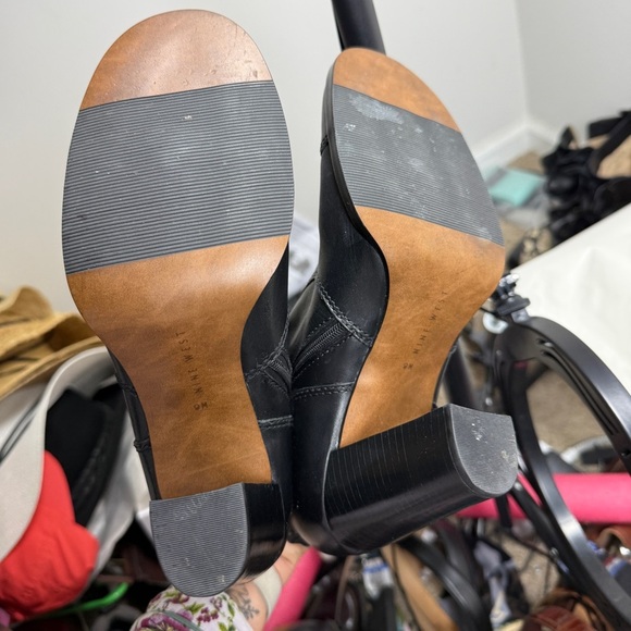 Classy Nine West Black Bredeo Ankle Boots sz 9 approx 4” heel Beautiful - Picture 6 of 13